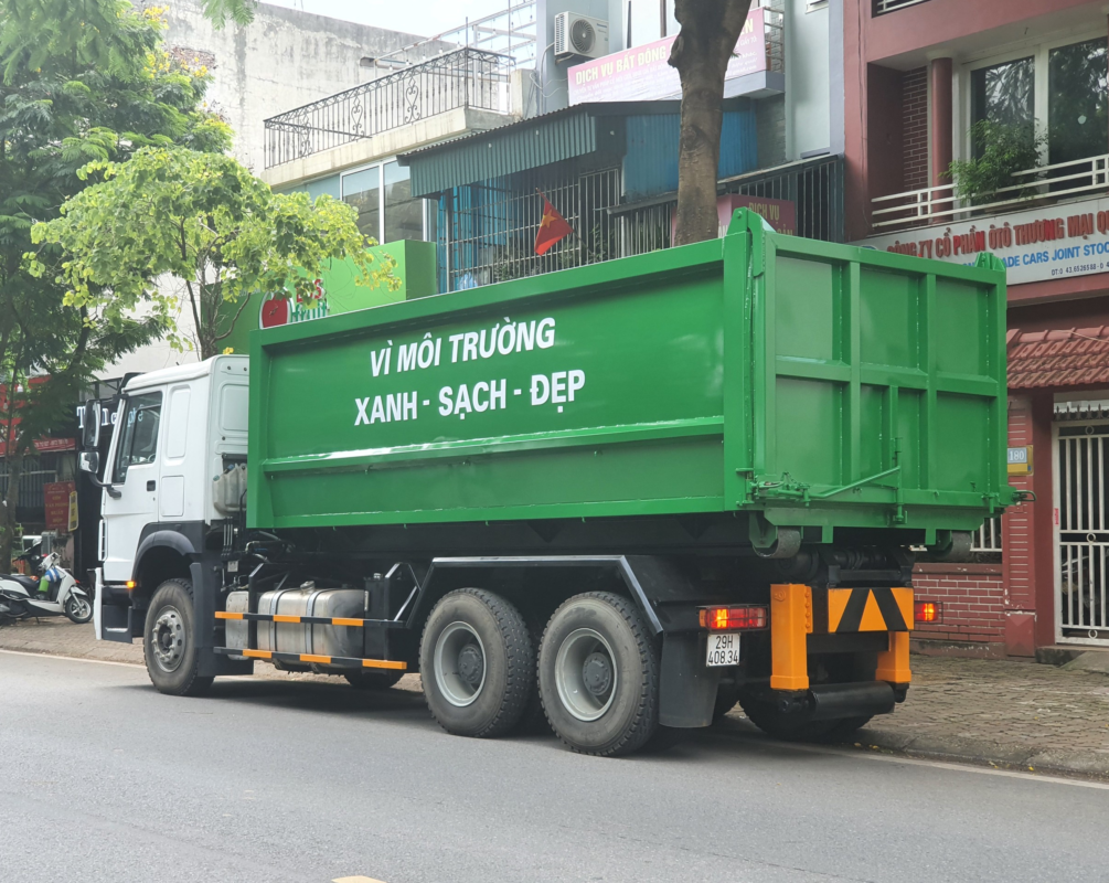 Xe chở rác thùng rời Howo - 22 khối - CÔNG TY CP SẢN XUẤT XE CHUYÊN ...