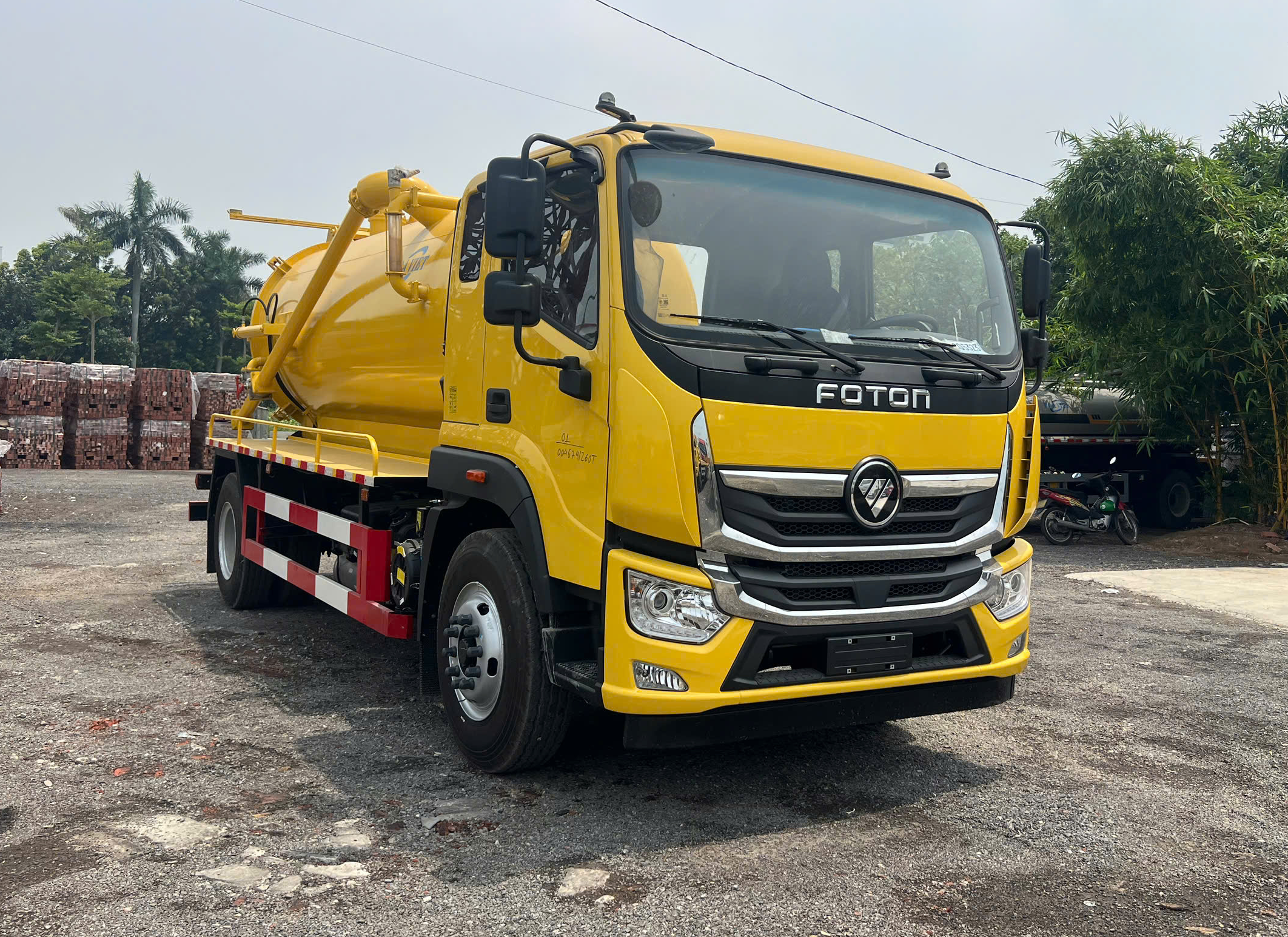 Hut 9K - Foton (4)